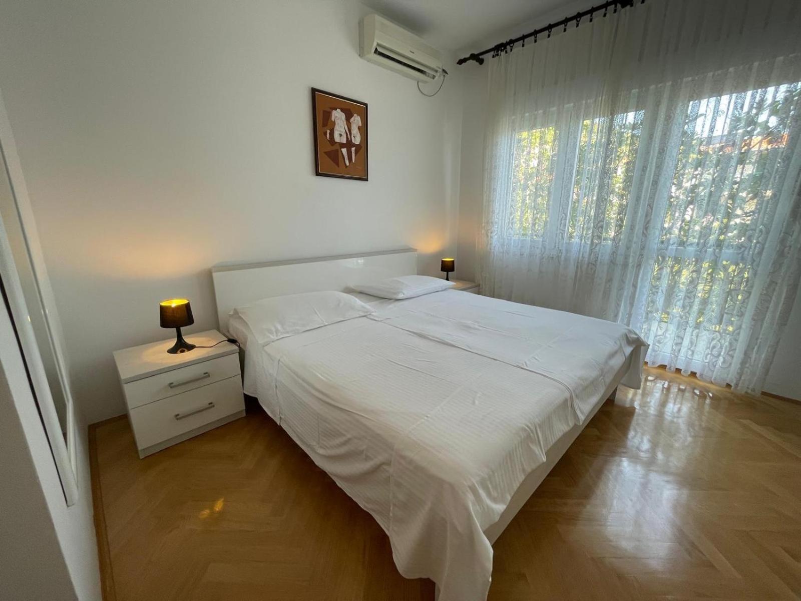 Holiday Home Sisko โตรกีร์ ภายนอก รูปภาพ
