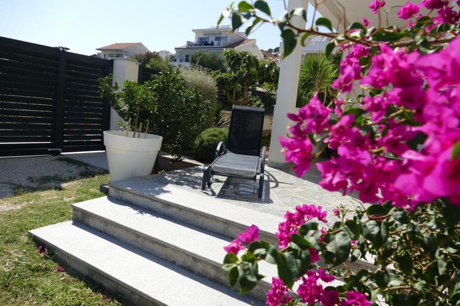 Holiday Home Sisko โตรกีร์ ภายนอก รูปภาพ